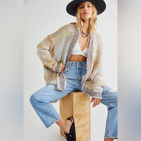 COPY - Free People Daydreamer Cardigan - Picture 1 of 10